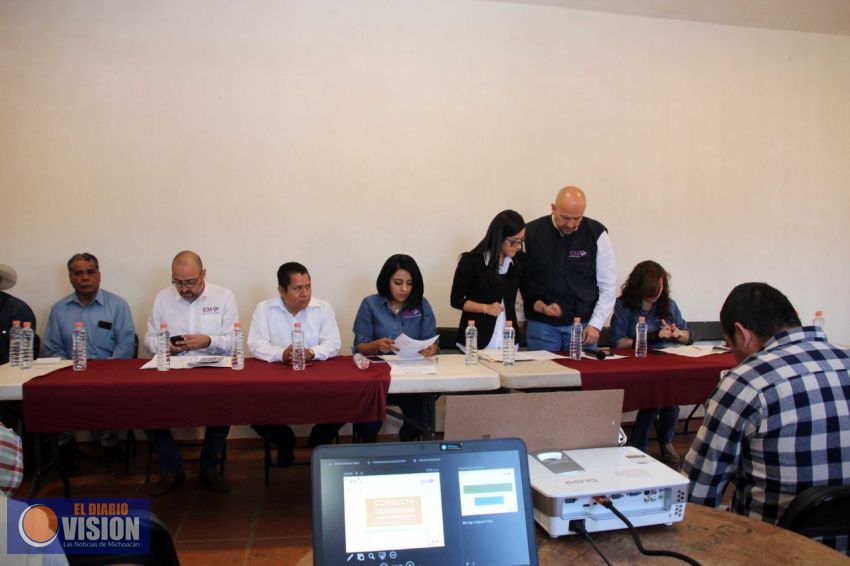 Realiza IEM la fase consultiva en la comunidad de Santa Fe de la Laguna, municipio de Quiroga  