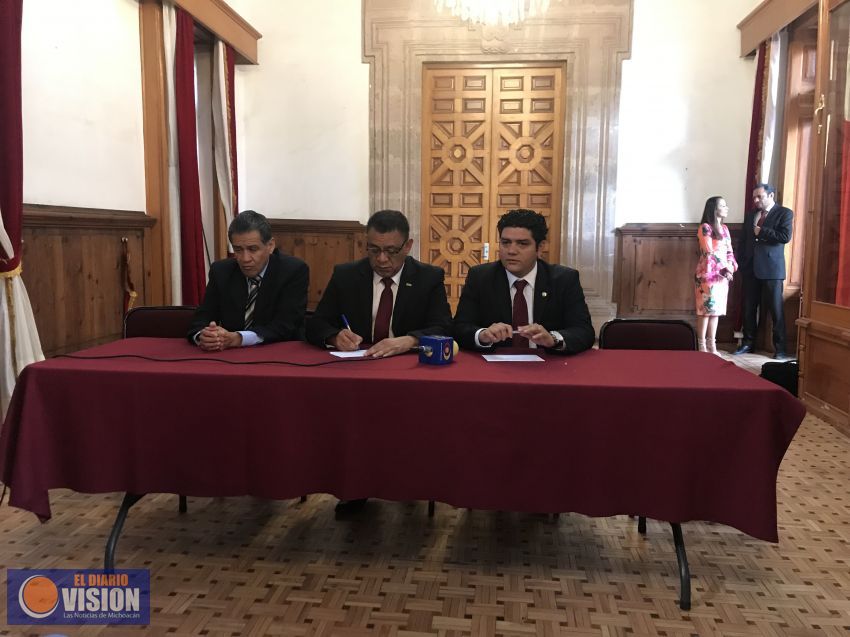 Michoacán será de los 17 estados que apruebe la Reforma Educativa: Antonio Madriz 