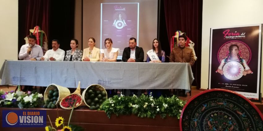 Prepara Peribán su tradicional Feria de Domingo de Ramos