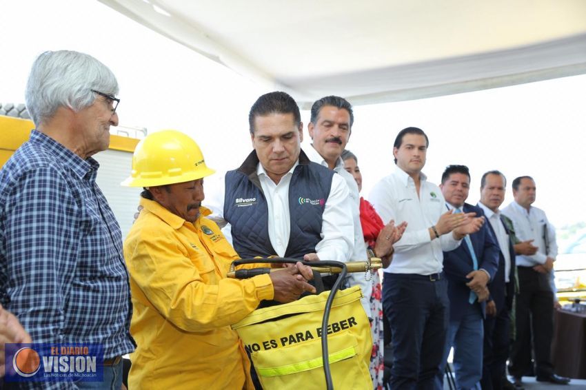 Vamos a endurecer tareas contra destrucción del patrimonio natural: Silvano Aureoles