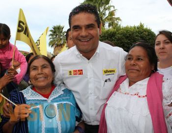 Propone Silvano hacer del turismo el motor de la economía de Michoacán