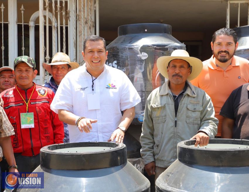 Mejora Sedesoh calidad de vida de las familias de Arantepacua  