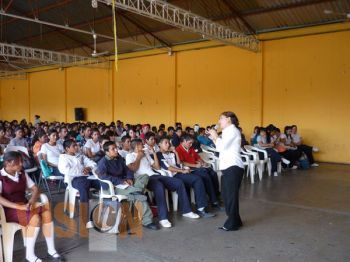 Secretaria de los Jóvenes realiza Festival de la salud en Capula