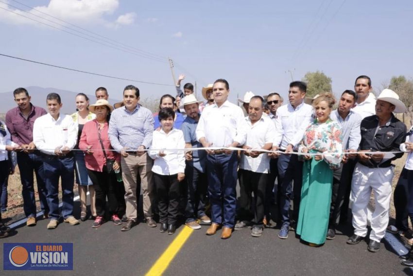 Planes estratégicos y nuevos empleos, para generar oportunidades y disminuir migración: Gobernador 