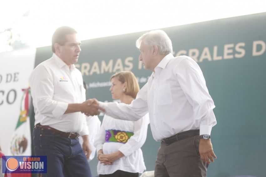 Federalización educativa, salva el desarrollo de Michoacán: Silvano Aureoles