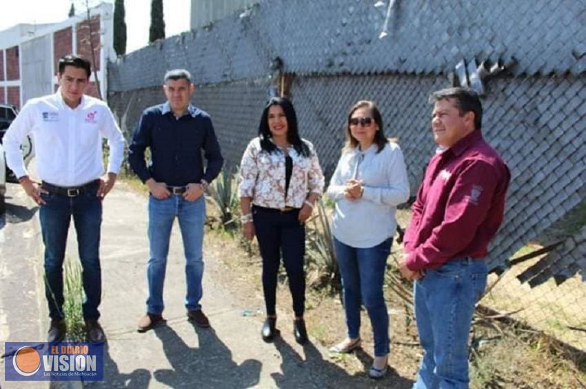 Wilma Zavala recorre el Parque Industrial de Zacapu
