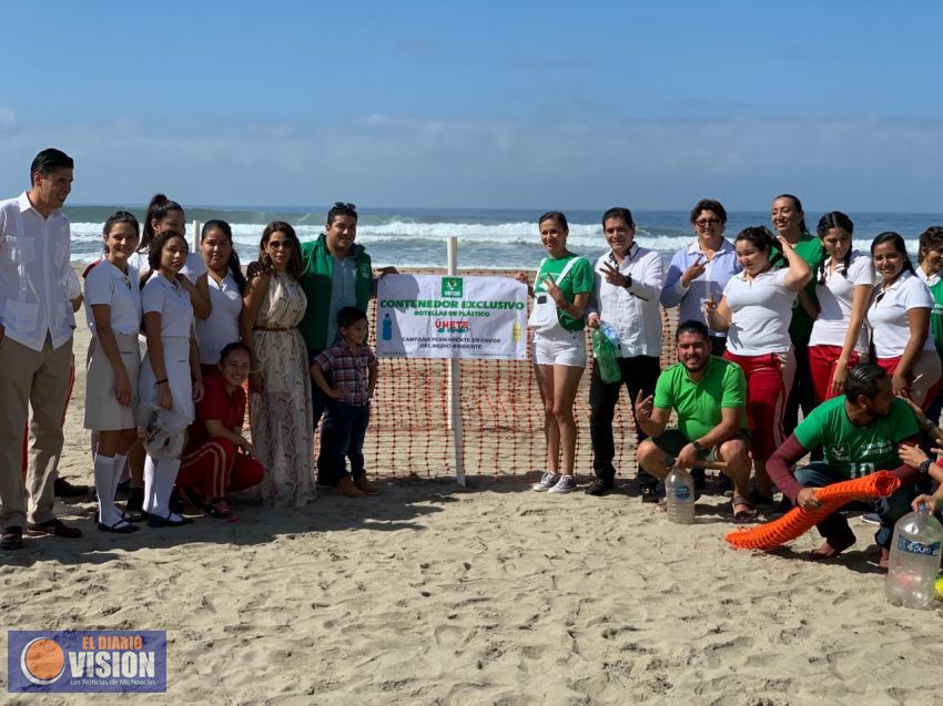 Instala Partido Verde contenedores recolectores de plásticos en playas de Michoacán