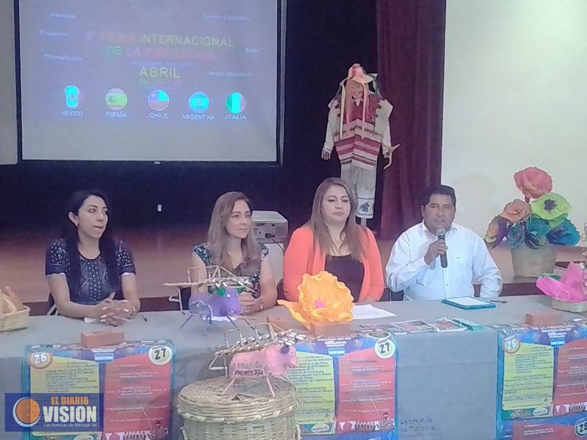 Anuncian la 6o Feria Internacional de la Pirotecnia Indaparapeo 2019.
