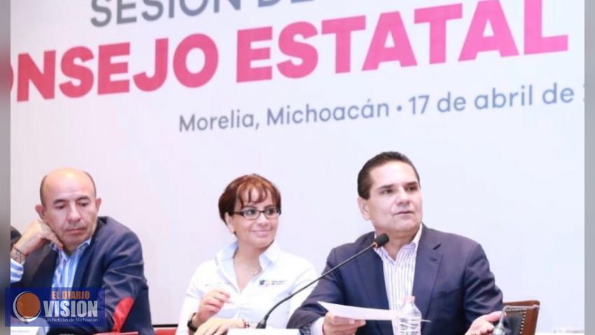 Llama Gobernador a ir juntos por federalización de los servicios de salud 
