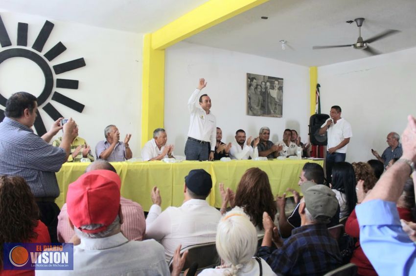 A 30 años, el PRD se mantiene vivo y dinámico 