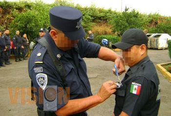 Detienen al Director de Seguridad Pública de Carácuaro y a sus escoltas