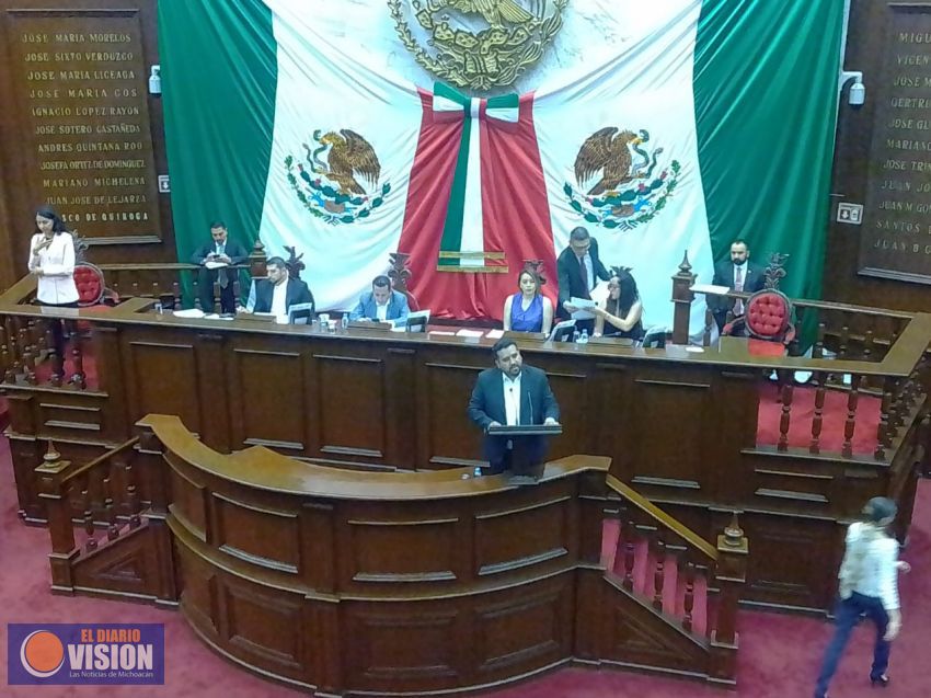 Propone Erick Juarez Blanquet la figura del Diputado Migrante en el Congreso de Michoacán.