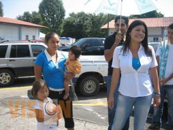 Araceli Moraila reactiva las acciones de proselitismo en el distrito de Uruapan Norte 