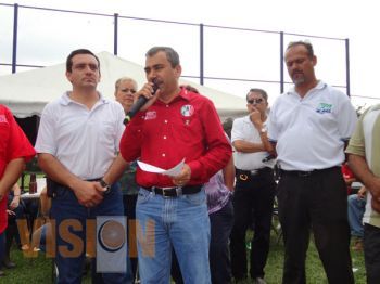 Crear el Consejo Municipal del Transporte y Seguridad Social para los taxistas, compromiso de Aldo 