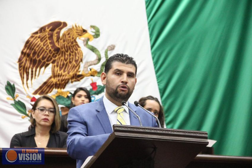 Discurso del diputado Octavio Ocampo en el homenaje luctuoso del ex gobernador Ausencio Chávez 