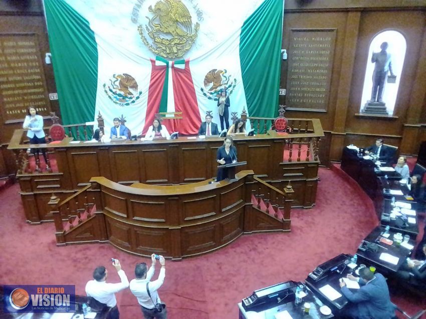 Propone Yarabí Ávila, mejores condiciones para los adultos mayores.