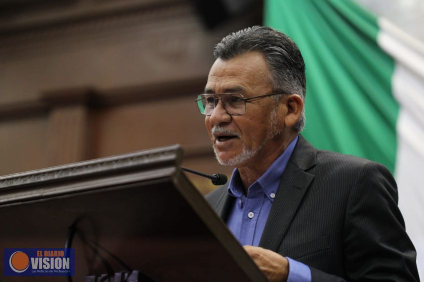 Freno a desplazamientos forzados por criminalidad, plantea diputado Sergio Báez