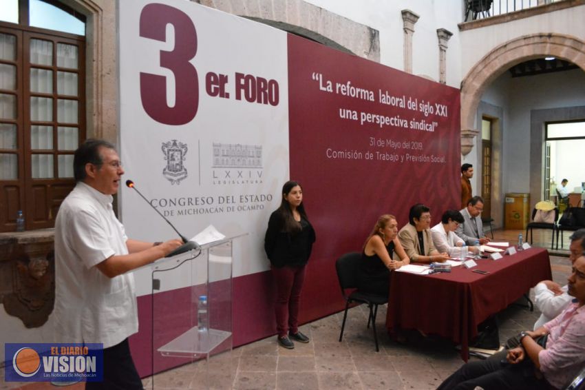 Presentan 3er Foro sobre Reforma Laboral en el Congreso de Michoacán