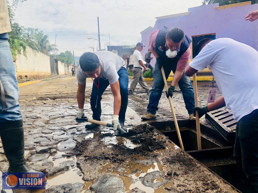 Apoya Sedesoh a familias afectadas por inundaciones en Capula