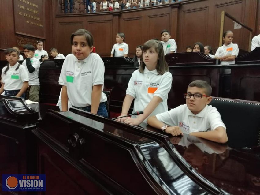 Congreso fortalece unidad con ciudadanos a través de actividades como el Primer Parlamento Infantil