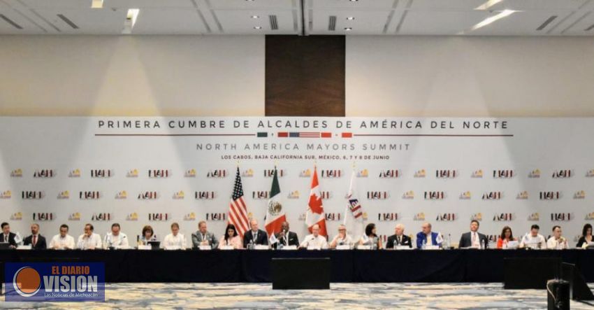 Víctor Manríquez, posiciona a Uruapan, en Cumbre Mundial de Alcaldes