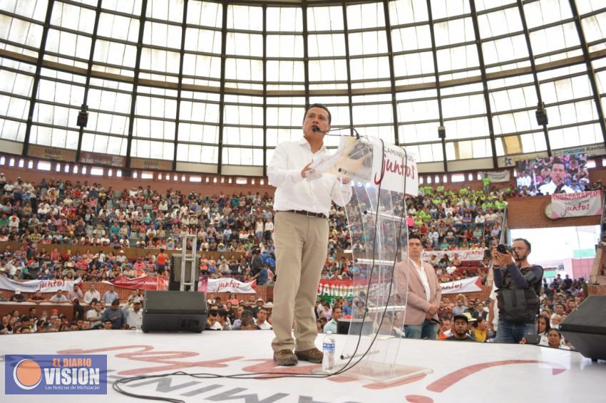 Anuncia Carlos Torres Piña su adhesión a Morena 