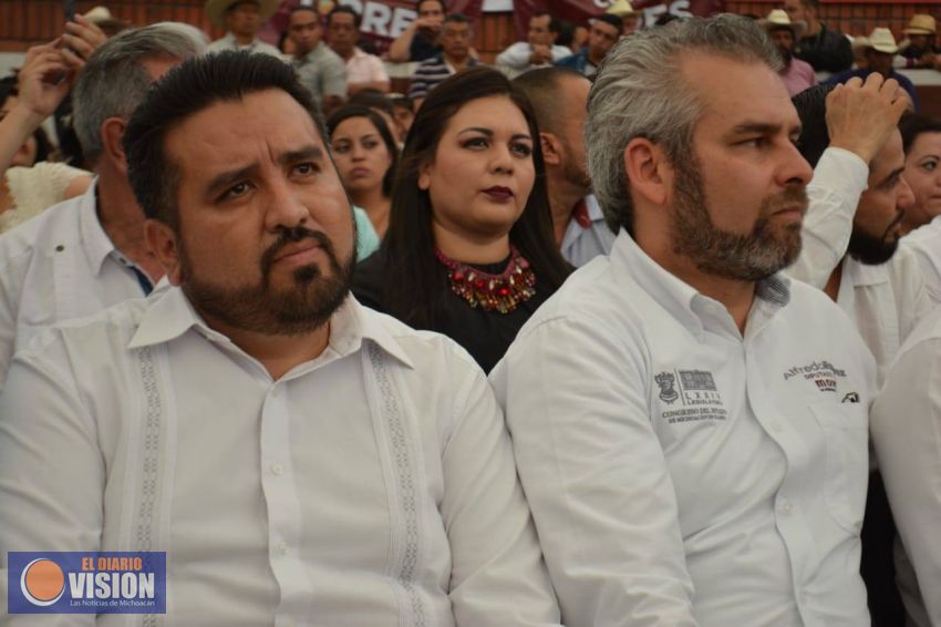 Dictamina Comisión que preside Erik Juárez ocho iniciativas de reforma