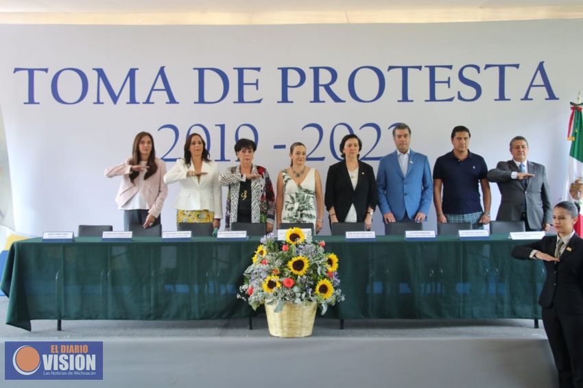 Mujeres motor de desarrollo económico y turístico: Sectur