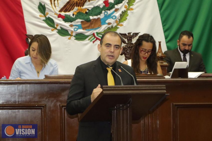 Presenta Balta Gaona iniciativa para que diputados no duren más de un año como Coordinadores