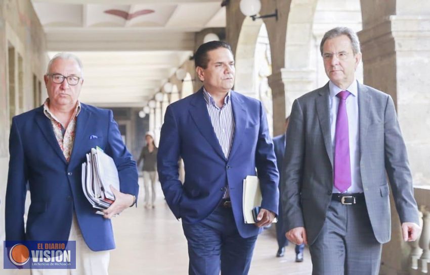 Se reúne Silvano Aureoles y Esteban Moctezuma; el tema federalización de la nómina 
