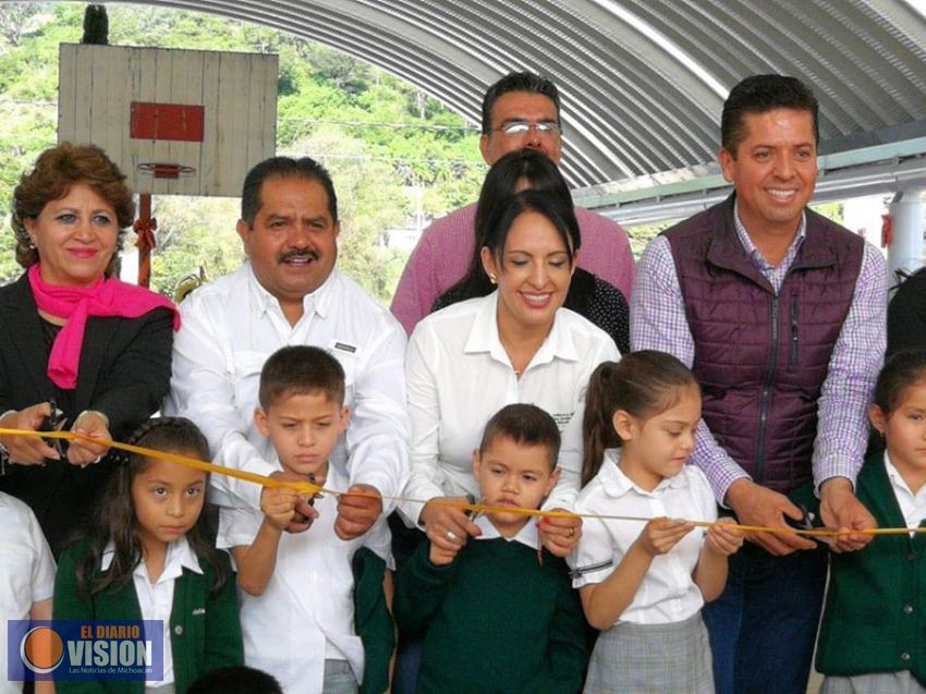 Reconoce Lupillo Aguilera compromiso del   Gobernador Silvano con la educación