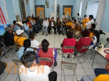 Tenencia de Caltzontzin cierra filas a favor de Toño Lagunas