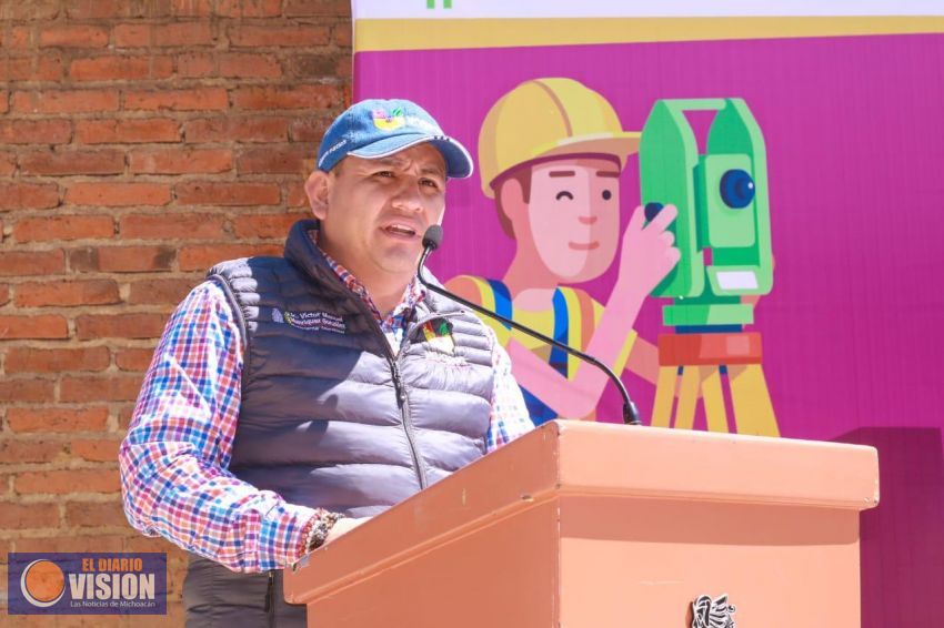 Víctor Manríquez entregó 5 obras y arrancó dos más por 14.3 MDP en comunidades de la zona norte