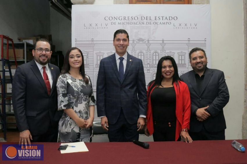 Aplaude Javier Paredes fortalecimiento y consolidación de la Representación Parlamentaria 