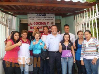 Toño Berber ofrece modernizar la infraestructura vial de Uruapan a Automovilistas