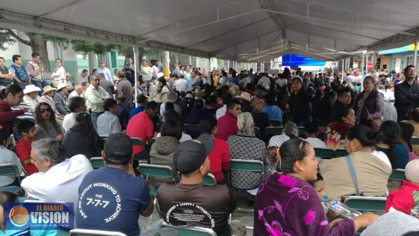 Expectación por la llegada del Presidente López Obrador a Paracho