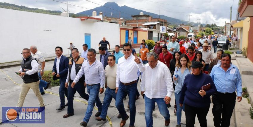 Hay confianza en el Presidente de México para federalizar educación: Juan Bernardo Corona