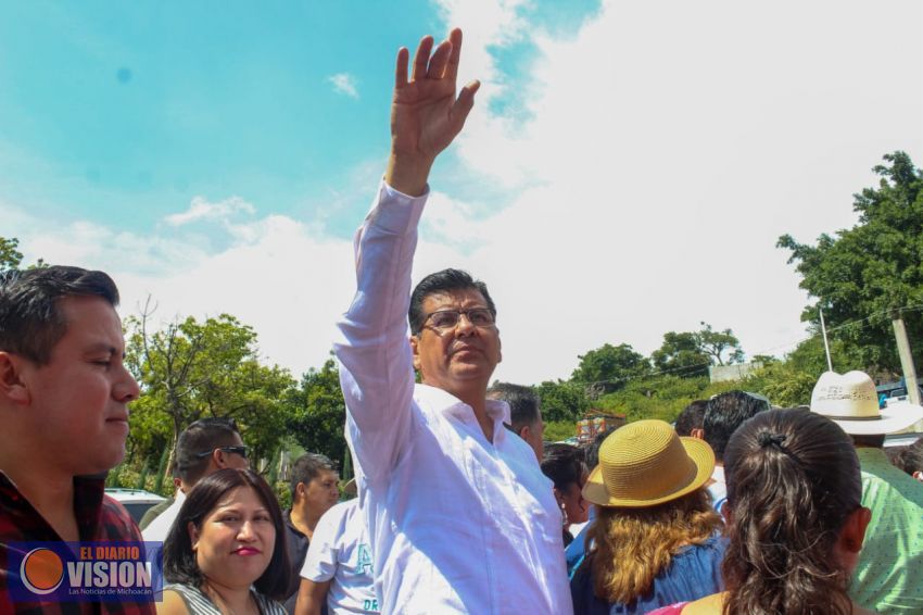Llama Juan Bernardo Corona a perredistas,  a “sacar la casta”