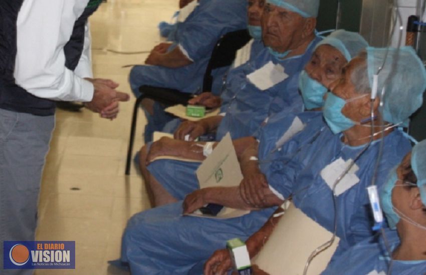Michoacán se coloca en primer lugar nacional en extracción de catarata