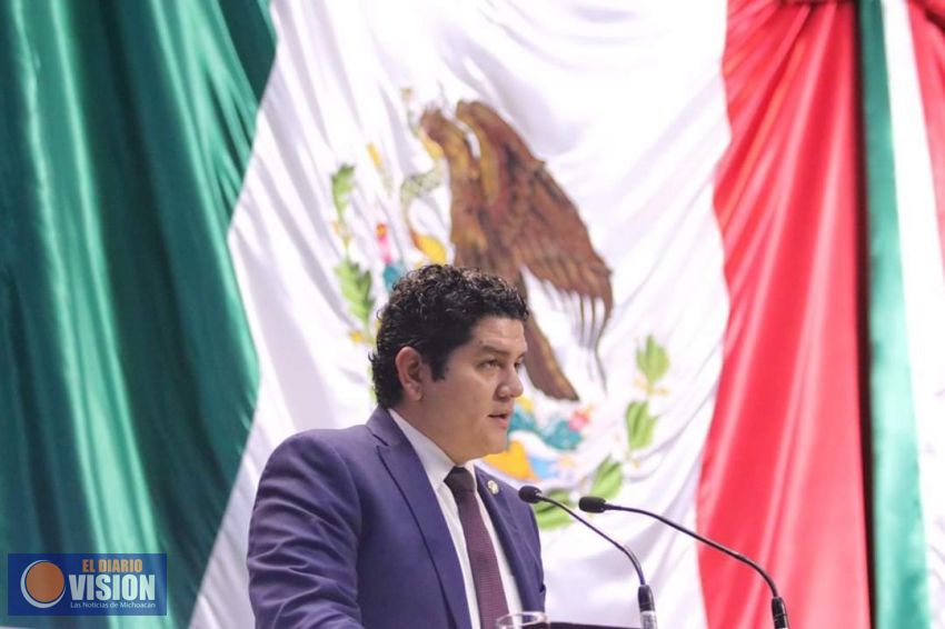 Con solidez, avanza nuevo esquema educativo: Antonio Madriz