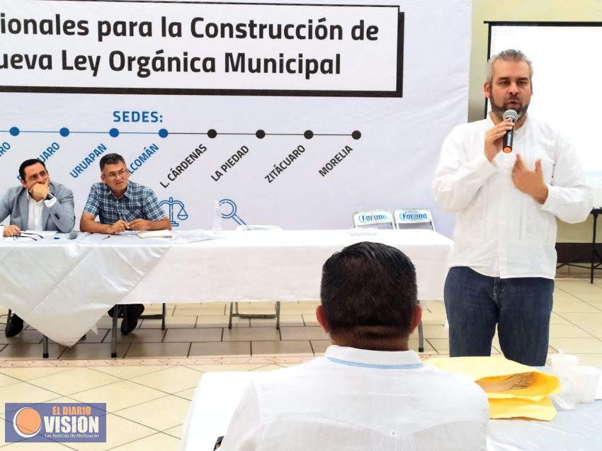 Congreso debe respetar y fortalecer la autonomía municipal, afirma Ramírez Bedolla
