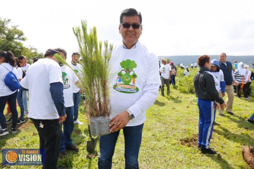 Encabeza Juan Bernardo Corona, Jornada Masiva de Reforestación 