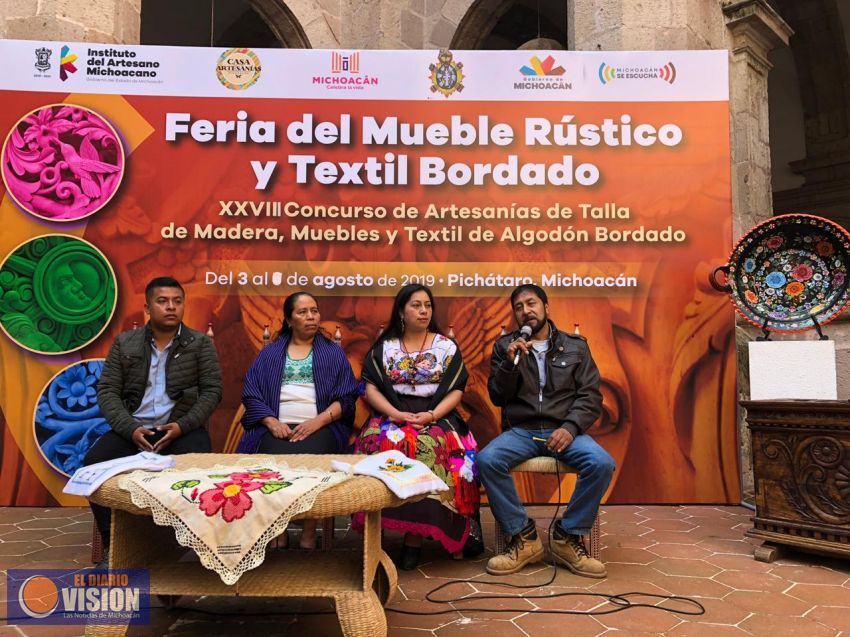 Anuncian la Feria del Mueble Rústico y Textil Bordado en la comunidad de Pichátaro