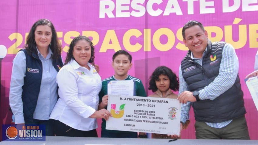 El Presidente Víctor Manríquez, entrega espacios públicos recuperados