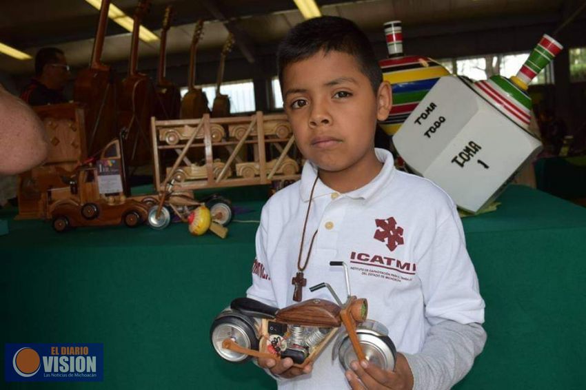 Contribuye Icatmi al rescate del juguete tradicional y de destreza