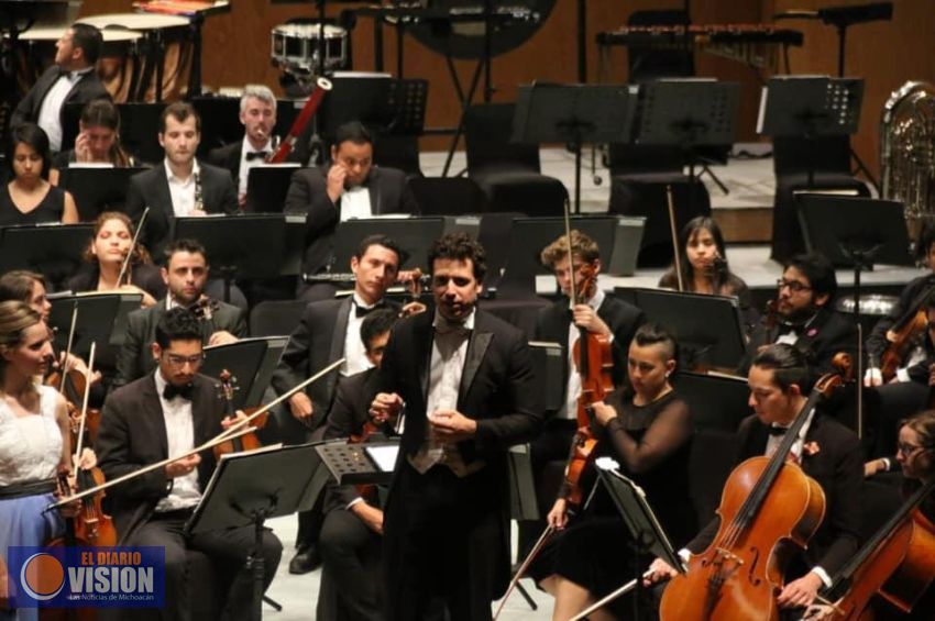 Morelianos viven mágica noche con la Orquesta de las Américas