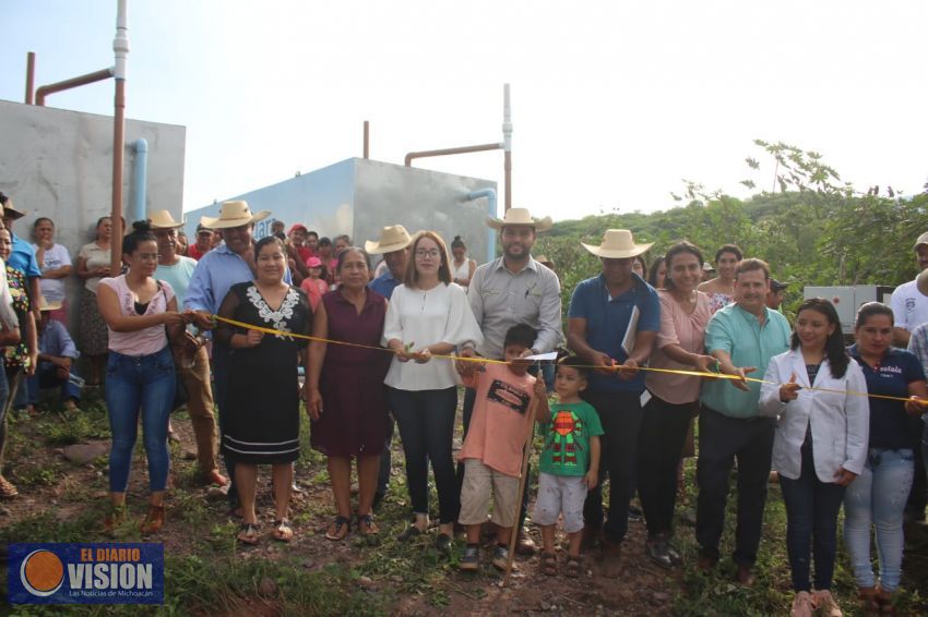 Inaugura Octavio Ocampo planta de tratamiento de aguas residuales en Tuzantla