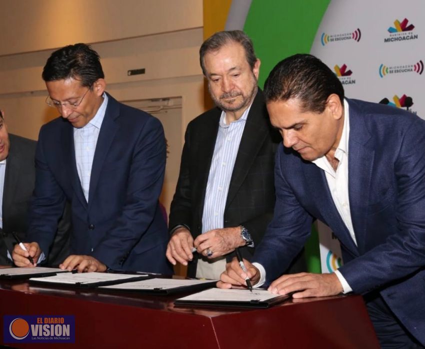 Firma Gobernador convenio por 500 millones de pesos para financiar mipymes en Michoacán