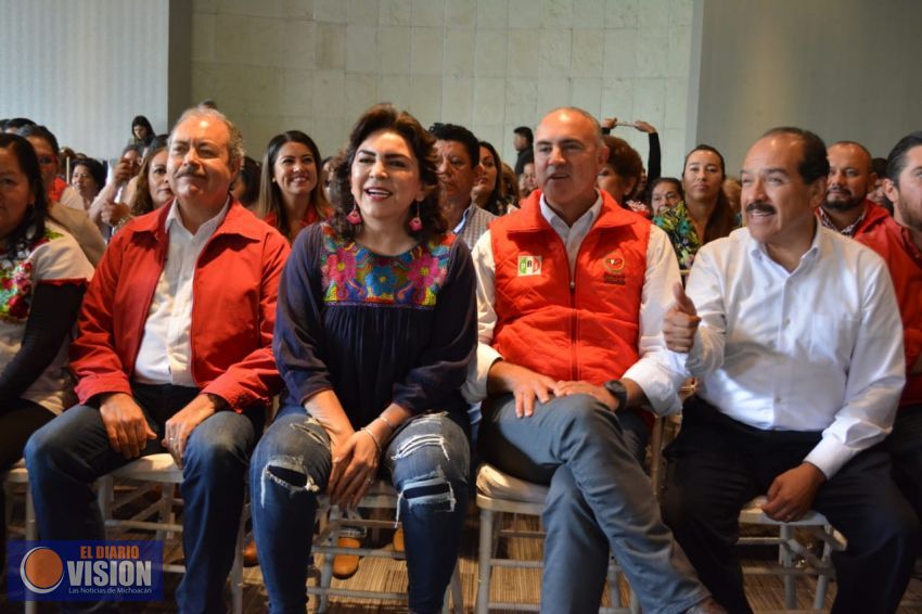 Llegó la democracia al priismo: Víctor Silva
