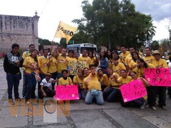Desaíran candidatos a nicolaitas en foro de políticas de educación